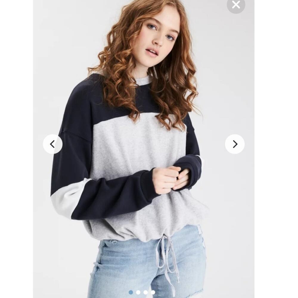 American Eagle AE Fleece Cinched Crew Neck Sweatshirt- Small